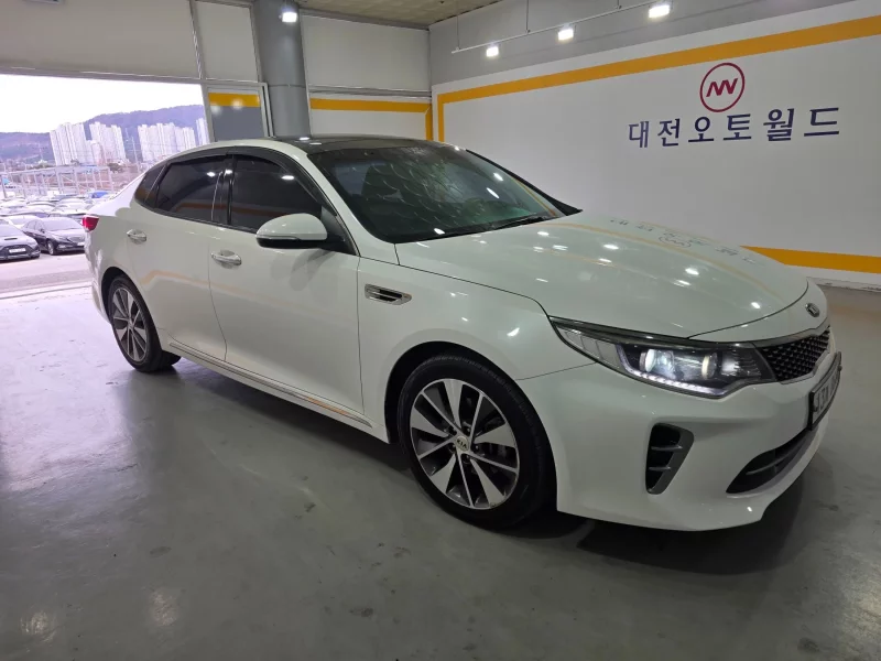 Kia K5