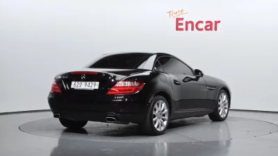 Mercedes-Benz SLK-Class