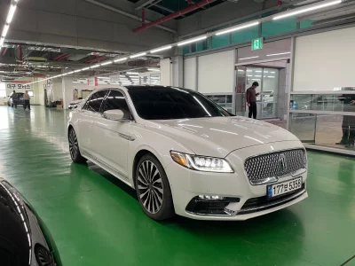 Lincoln CONTINENTAL