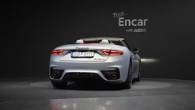 Maserati Gran Cabrio