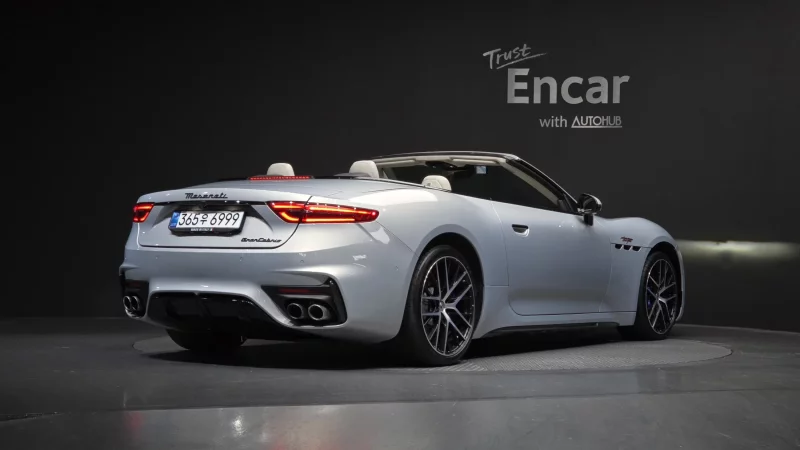 Maserati Gran Cabrio