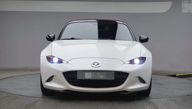 Mazda MX-5 Miata