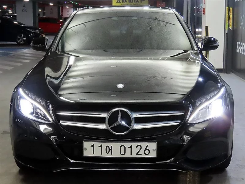 Mercedes-Benz C-Class