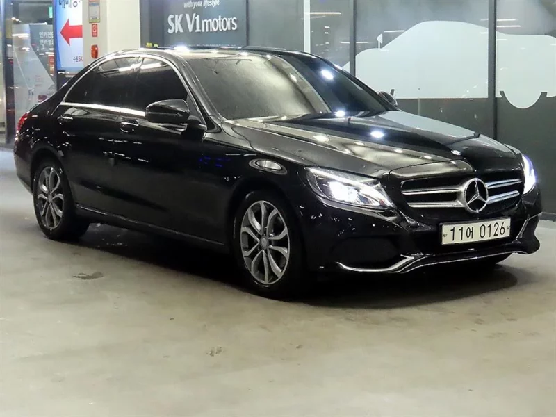 Mercedes-Benz C-Class