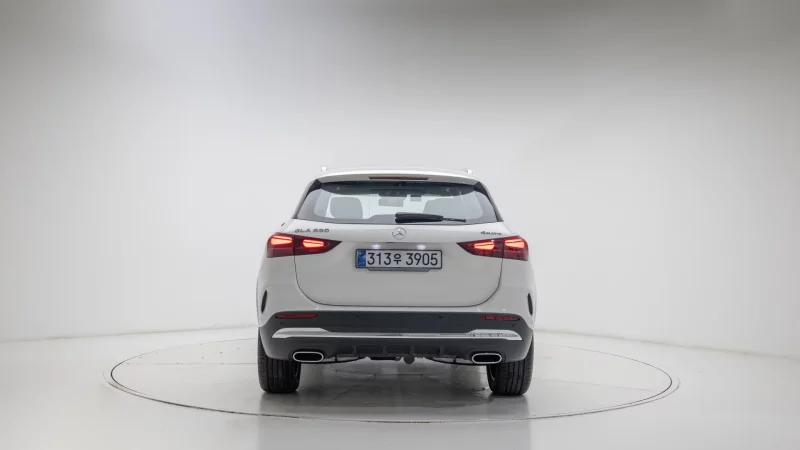 Mercedes-Benz GLA-Class