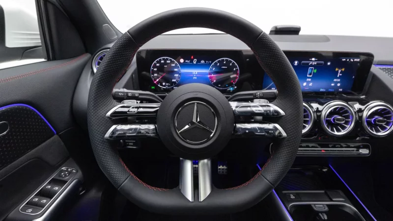 Mercedes-Benz GLA-Class