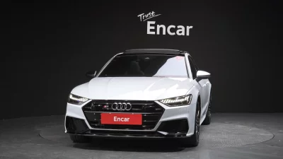 Audi S7