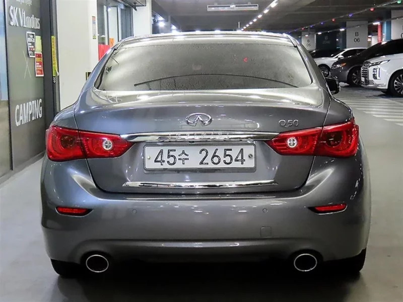 Infiniti Q50