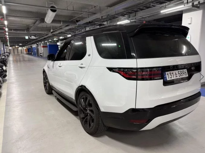 Land Rover DISCOVERY