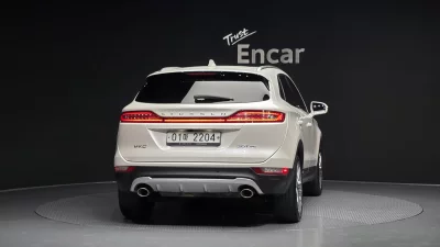 Lincoln MKC