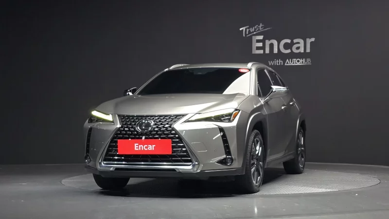 Lexus UX