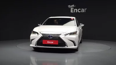 Lexus ES300h
