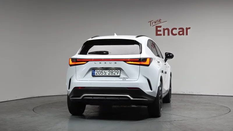 Lexus NX450h+