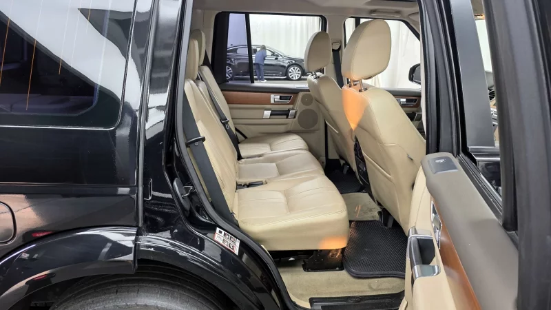 Land Rover DISCOVERY