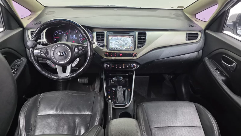 Kia Carens
