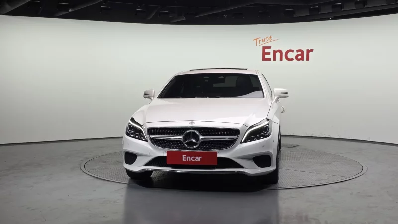 Mercedes-Benz CLS-Class