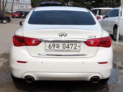 Infiniti Q50