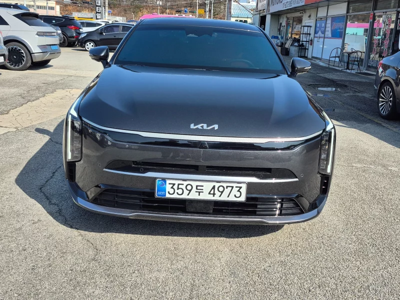 Kia K8