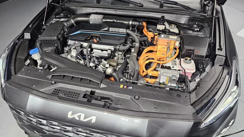 Kia K8