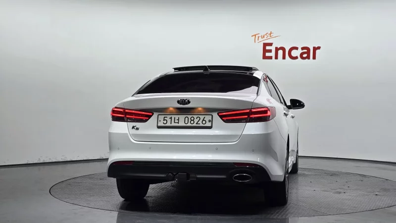 Kia K5