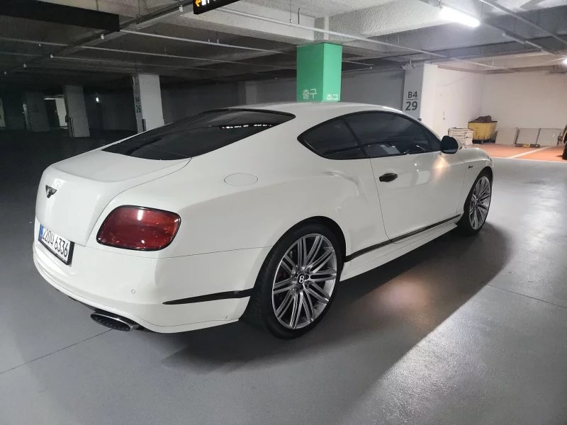 Bentley Continental GT