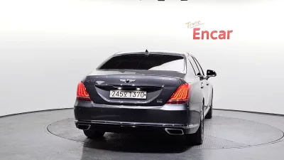 Genesis EQ900