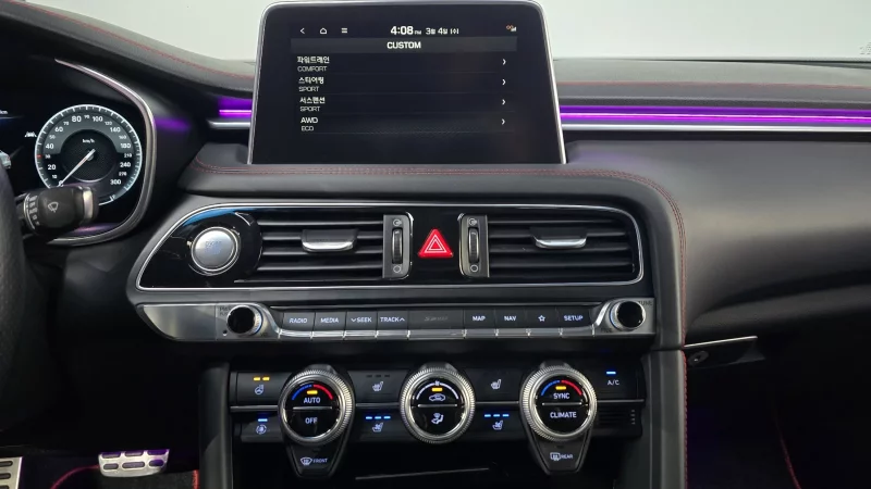 Genesis G70