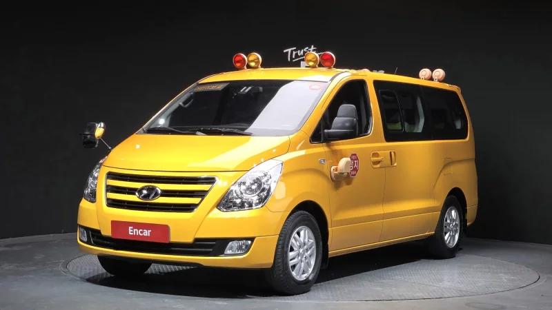 Hyundai Starex
