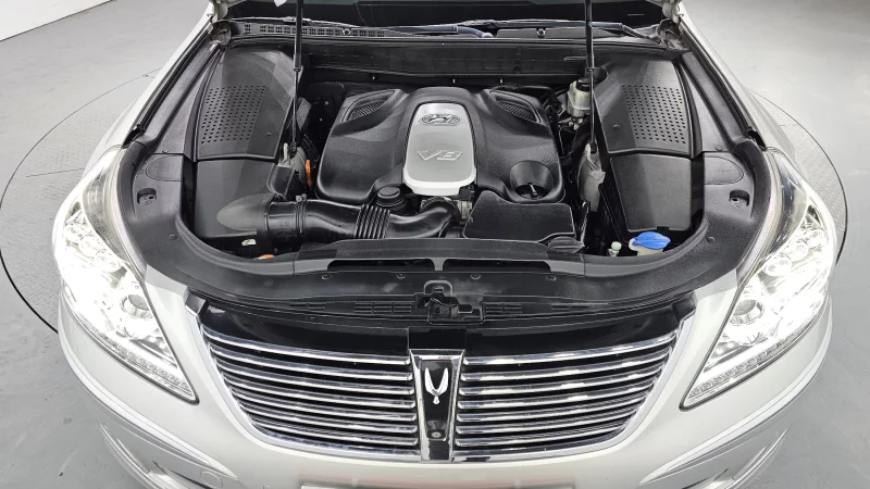 Hyundai Equus