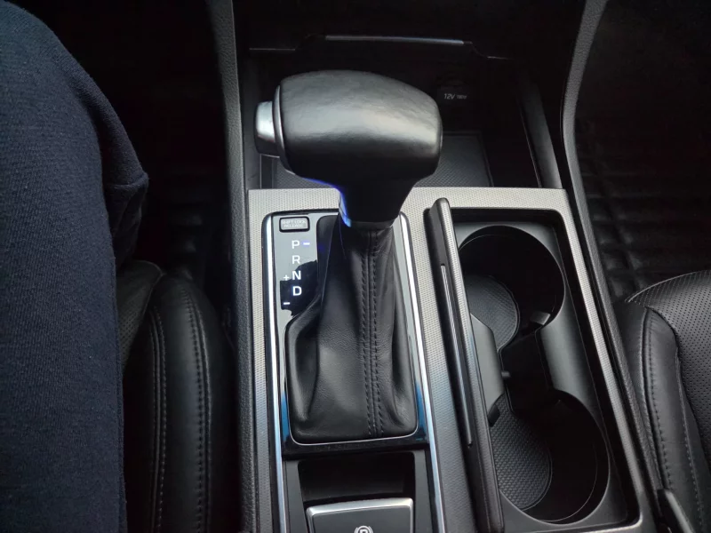 Hyundai Aslan