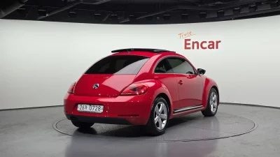 Volkswagen BEETLE