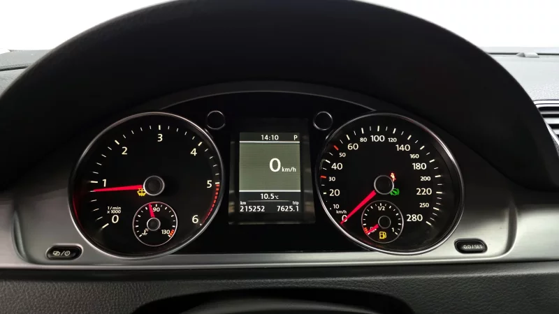 Volkswagen PASSAT CC