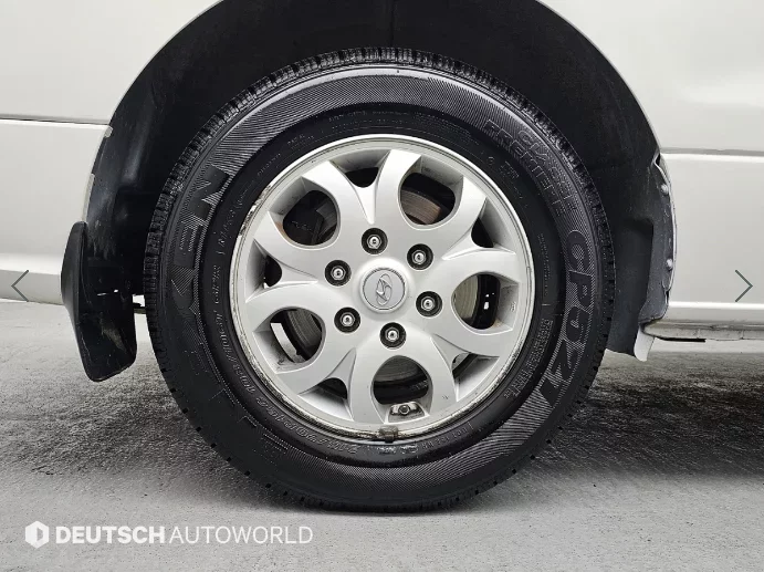 Hyundai Grand Starex