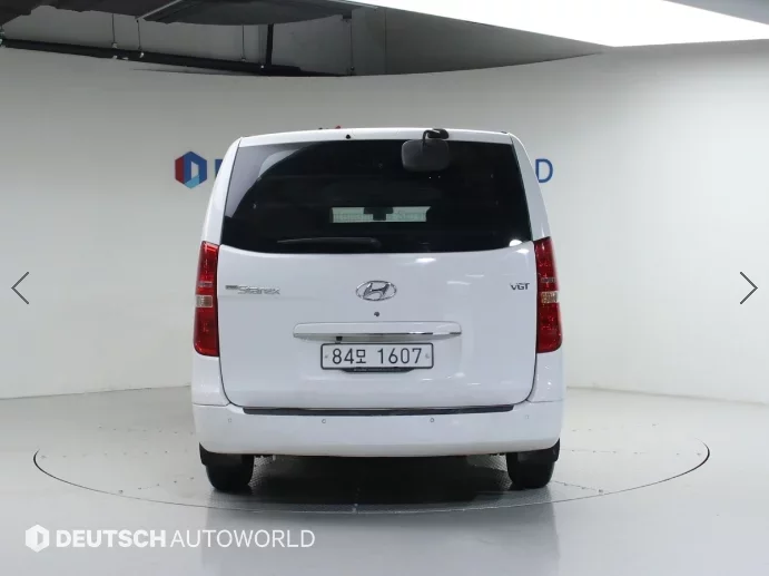 Hyundai Grand Starex