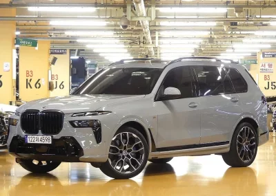 BMW X7