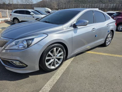 Hyundai Grandeur