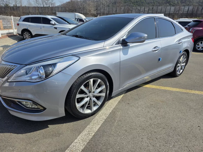 Hyundai Grandeur