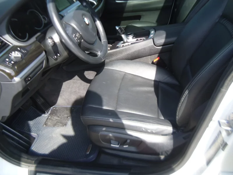 BMW 5-Series Gran Turismo