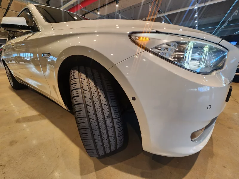 BMW 5-Series Gran Turismo