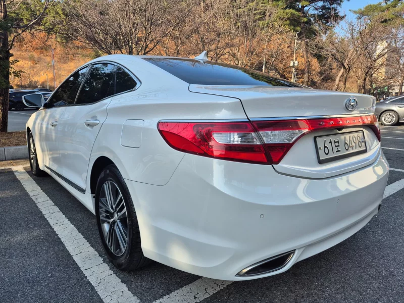 Hyundai Grandeur