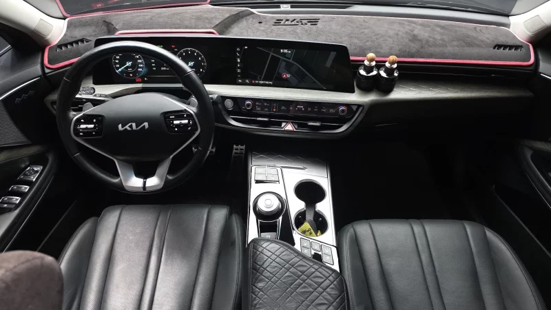 Kia K8
