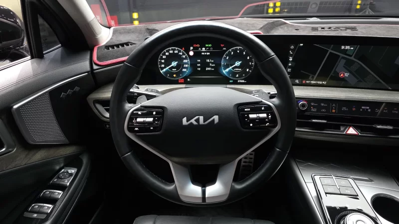Kia K8