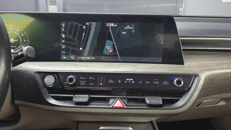 Kia K8