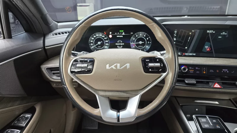 Kia K8