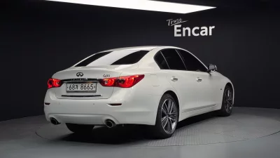 Infiniti Q50