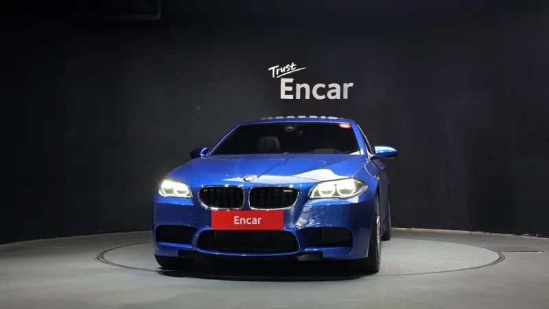 BMW M5