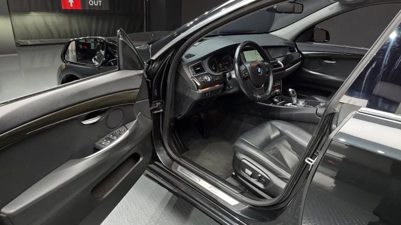 BMW 5-Series Gran Turismo