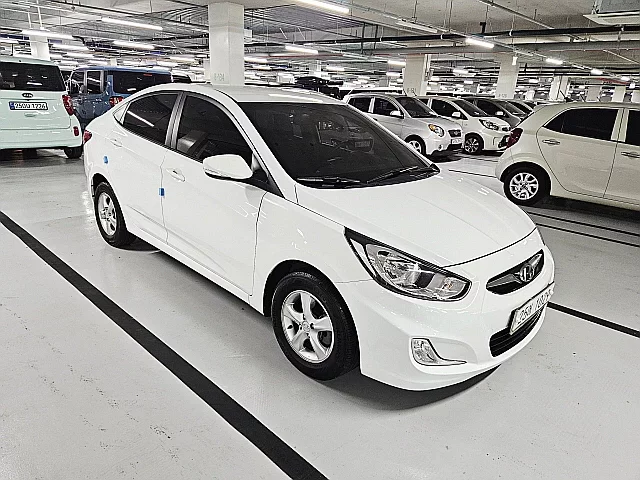 Hyundai Accent