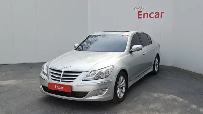 Hyundai Genesis