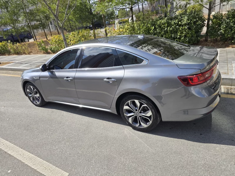 Renault Samsung SM6